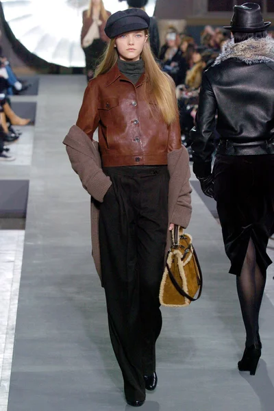 Look 31